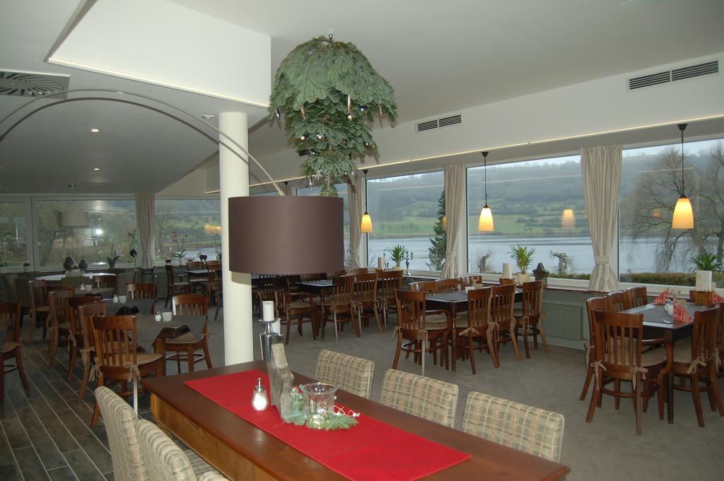 Hotel-Ferienwohnungen Cafe Maarblick Schalkenmehren Ngoại thất bức ảnh