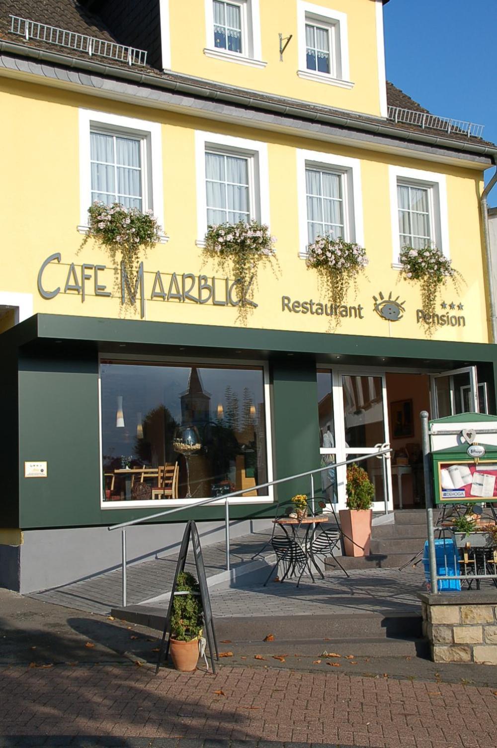Hotel-Ferienwohnungen Cafe Maarblick Schalkenmehren Ngoại thất bức ảnh